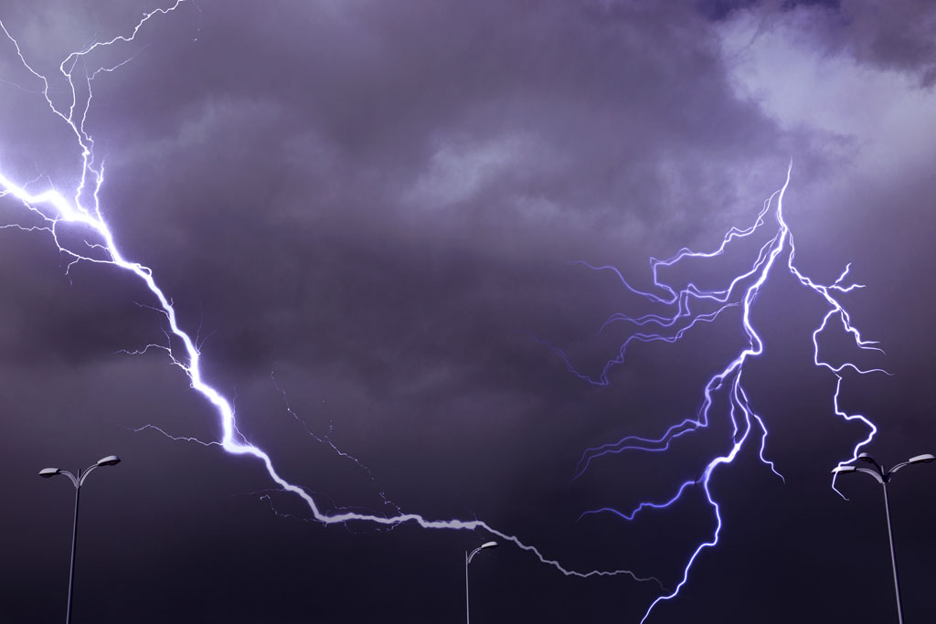 Myth #1: Metal Roofs Attract Lightning